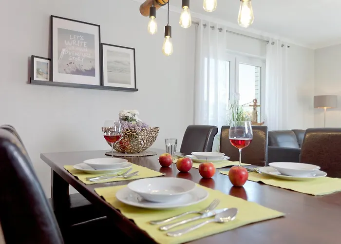 بيت للعطل Haus Duene *